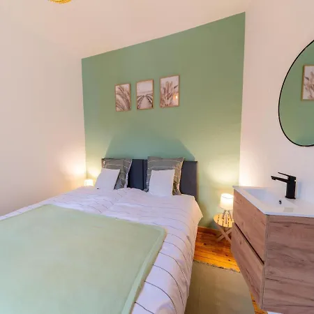 Holiday With Nordic Bath And Games (adults Only) Saint-Hubert