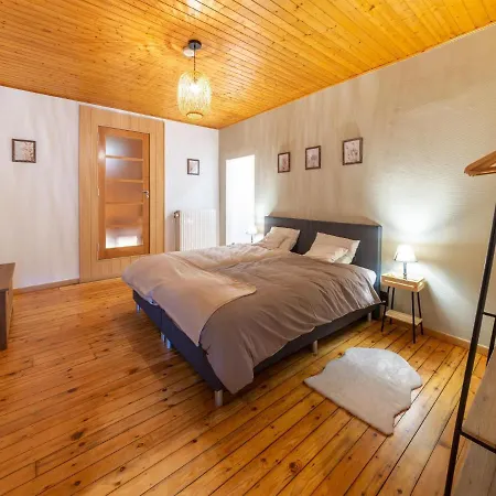 Σπίτι διακοπών Holiday With Nordic Bath And Games (adults Only) Saint-Hubert