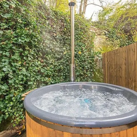 Holiday With Nordic Bath And Games (adults Only) Saint-Hubert